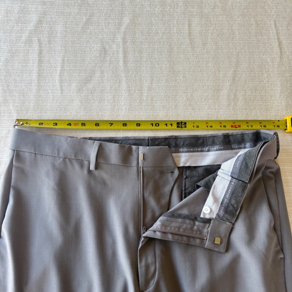 Haggar Mens Premium Comfort Dress Pant Gray Classic Fit 36x34 HC112WH-CN - Picture 8 of 11